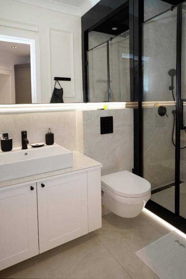 Luxury Apartments Donostia & Iruna Βελιγράδι Εξωτερικό φωτογραφία
